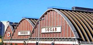 Tongaat Hulett's secretary resigns