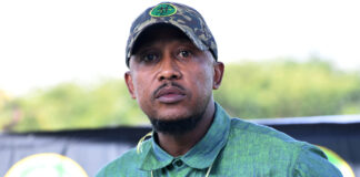 MK Party's Nhlamulo Ndhlela tears up President Ramaphosa's Sona during the debate